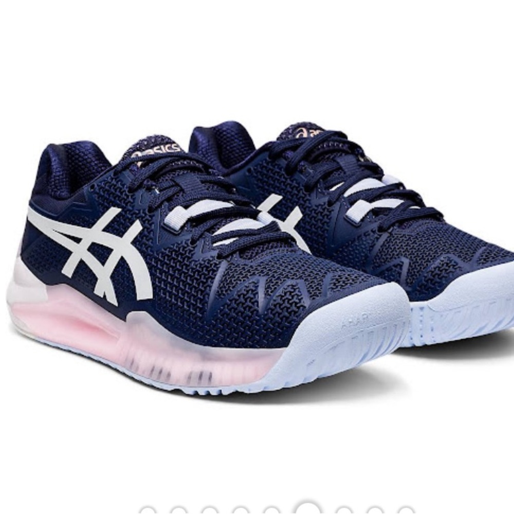 ASICS women Gel resolution 9 - sz 6.5 never worn